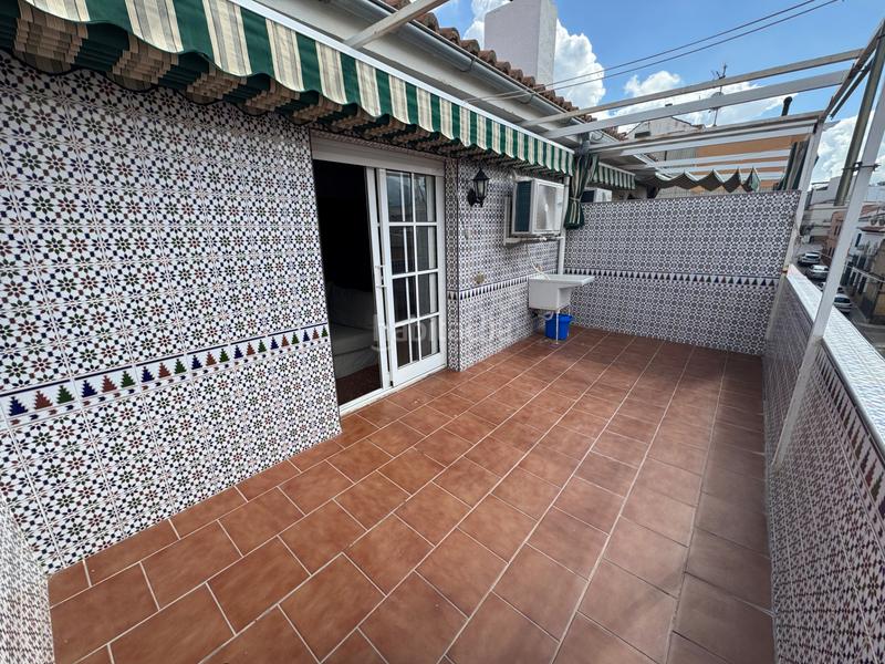 Foto fe2bbed6-1d84-4486-9d32-53bf68634984. Alquiler ático  de 3 dormitorios en el egido de belén en Jaén Foto fe2bbed6-1d84-4486-9d32-53bf68634984. Alquiler ático  de 3 dormitorios en el egido de belén en Jaén