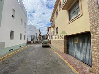 Parking voiture à Calle delfin 46. Plaza de garaje subterránea en zona centro Parking voiture à Calle delfin 46. Plaza de garaje subterránea en zona centro