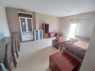 Pis a Sierra de Estepona - Avda. de Andalucía. Se vende piso muy amplio y luminoso de 4 habitaciones en estepon Pis a Sierra de Estepona - Avda. de Andalucía. Se vende piso muy amplio y luminoso de 4 habitaciones en estepon
