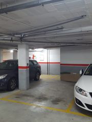 Alquiler Parking coche Rafael casanovas. Amplia Alquiler Parking coche Rafael casanovas. Amplia