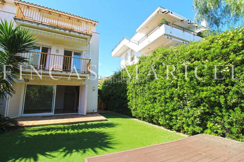 Foto c8b33fdb-3847-4527-b4a4-3a414ade4ad0. Casa adossada amb calefacció a Can Girona - Terramar - Vinyet Sitges Foto c8b33fdb-3847-4527-b4a4-3a414ade4ad0. Casa adossada amb calefacció a Can Girona - Terramar - Vinyet Sitges