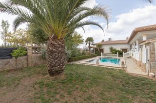 Chalet  Calle alixares del temple. Fantástico chalet en ventas de huelma!! Chalet  Calle alixares del temple. Fantástico chalet en ventas de huelma!!
