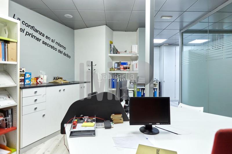 Foto f10080ac-4a41-4a6c-b877-5609c5f5b22c. Geschäftsraum in Hospital Jaén Foto f10080ac-4a41-4a6c-b877-5609c5f5b22c. Geschäftsraum in Hospital Jaén