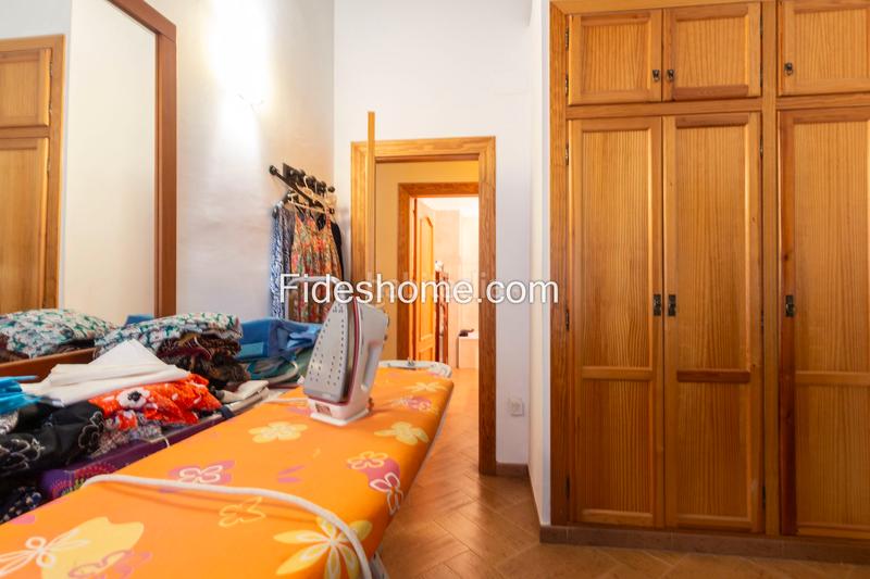 Foto b870e584-31d6-4d92-b73d-d5e123796721. Casa a calle moraleda 17 a Pinar (El) Foto b870e584-31d6-4d92-b73d-d5e123796721. Casa a calle moraleda 17 a Pinar (El)