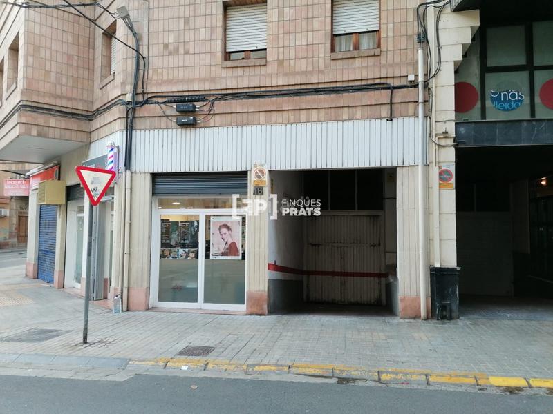Foto b37ca52b-c5d7-40a7-89c6-4743a9815f0b. Alquiler parking coche plaza garaje en alquiler para motocicletas en zona rectorat en Lleida Foto b37ca52b-c5d7-40a7-89c6-4743a9815f0b. Alquiler parking coche plaza garaje en alquiler para motocicletas en zona rectorat en Lleida