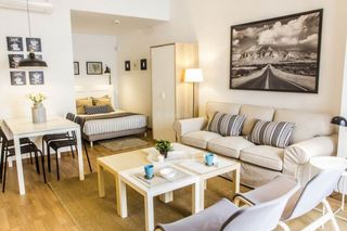 Lloguer Estudi en Can Baró. Fantastico estudio con terraza en plaza sanllehy Lloguer Estudi en Can Baró. Fantastico estudio con terraza en plaza sanllehy