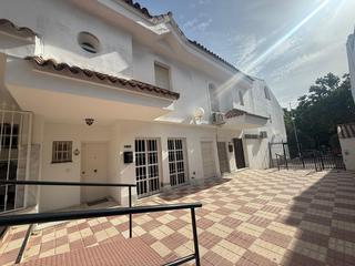 Affitto Casa a schiera in Picadueñas. Adosada en alquiler sin amueblar Affitto Casa a schiera in Picadueñas. Adosada en alquiler sin amueblar