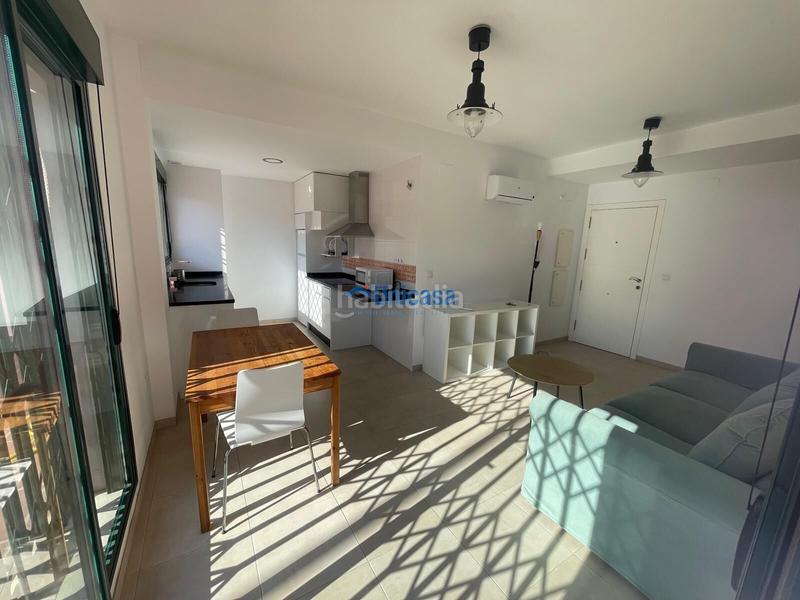 Foto 5fa46e56-2087-4127-8fcc-380a840fe5fd. Location appartement dans Los Almendros - El Limonero - El Tomillar Málaga Foto 5fa46e56-2087-4127-8fcc-380a840fe5fd. Location appartement dans Los Almendros - El Limonero - El Tomillar Málaga