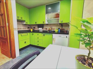 Dúplex  Calle llana. Dúplex amplio con 3 habitaciones dobles y patio con vistas despe Dúplex  Calle llana. Dúplex amplio con 3 habitaciones dobles y patio con vistas despe