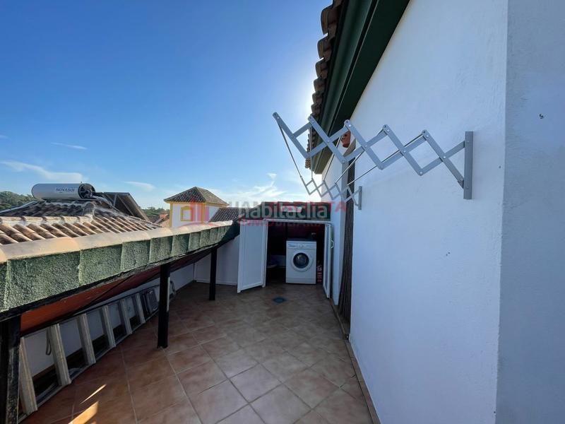 Foto 58e812ff-76ba-48d7-9203-bb6dc763db9f. Alquiler casa adosada 4ag244 espectacular adosado con vistas al campo de golf. en Islantilla Foto 58e812ff-76ba-48d7-9203-bb6dc763db9f. Alquiler casa adosada 4ag244 espectacular adosado con vistas al campo de golf. en Islantilla