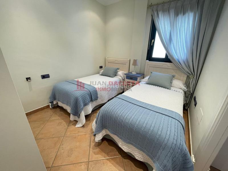 Foto c0baabf6-b1bd-4e96-8c39-d51870a3119f. Alquiler casa adosada 4ag244 espectacular adosado con vistas al campo de golf. en Islantilla Foto c0baabf6-b1bd-4e96-8c39-d51870a3119f. Alquiler casa adosada 4ag244 espectacular adosado con vistas al campo de golf. en Islantilla