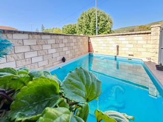 Casa adossada Avenida de la paz. ¡estupendo adosado en los villares con piscina propia y garaje! Casa adossada Avenida de la paz. ¡estupendo adosado en los villares con piscina propia y garaje!