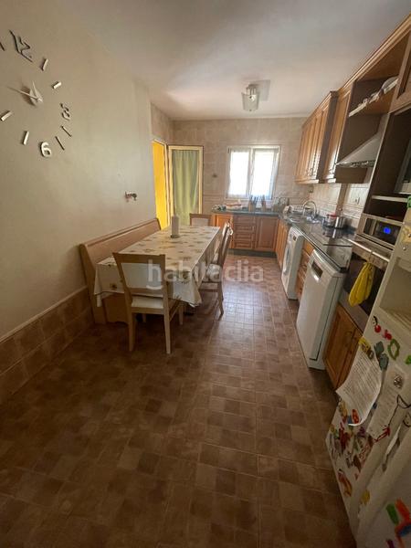 Foto 15a0b6d1-5538-4240-a03a-47d8ffe93f29. Casa aparellada amb xemeneia aparcament piscina a Alhaurín de la Torre Foto 15a0b6d1-5538-4240-a03a-47d8ffe93f29. Casa aparellada amb xemeneia aparcament piscina a Alhaurín de la Torre