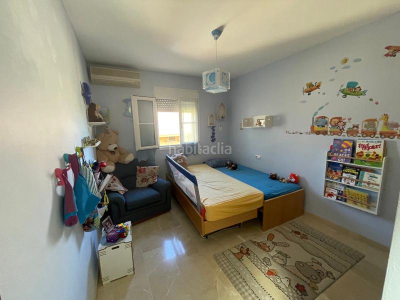 Foto a03c00ea-f6bb-4796-8a98-afd31e1b6511. Casa aparellada amb xemeneia aparcament piscina a Alhaurín de la Torre Foto a03c00ea-f6bb-4796-8a98-afd31e1b6511. Casa aparellada amb xemeneia aparcament piscina a Alhaurín de la Torre