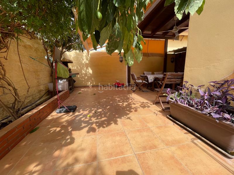 Foto f2042f8a-4d40-4d66-87de-621e5a0ea5ff. Casa aparellada amb xemeneia aparcament piscina a Alhaurín de la Torre Foto f2042f8a-4d40-4d66-87de-621e5a0ea5ff. Casa aparellada amb xemeneia aparcament piscina a Alhaurín de la Torre