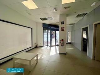 Location Local commercial à Calle del alcalde díaz zafra 14 Location Local commercial à Calle del alcalde díaz zafra 14