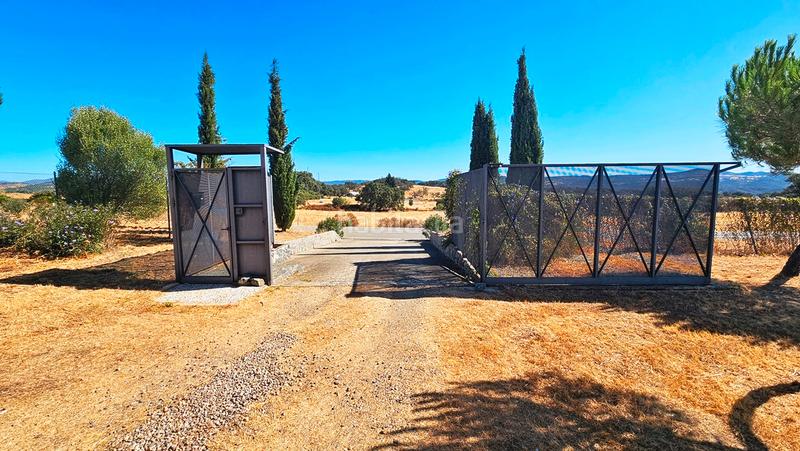 Foto 4d80490e-5276-472b-ae62-cb1f3d93da26. Xalet a carretera berrocal 2 a Madroño (El) Foto 4d80490e-5276-472b-ae62-cb1f3d93da26. Xalet a carretera berrocal 2 a Madroño (El)