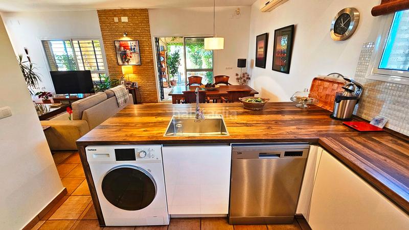 Foto d6fed898-3bed-42b1-9f3a-827dc0a79d4f. Xalet a carretera berrocal 2 a Madroño (El) Foto d6fed898-3bed-42b1-9f3a-827dc0a79d4f. Xalet a carretera berrocal 2 a Madroño (El)