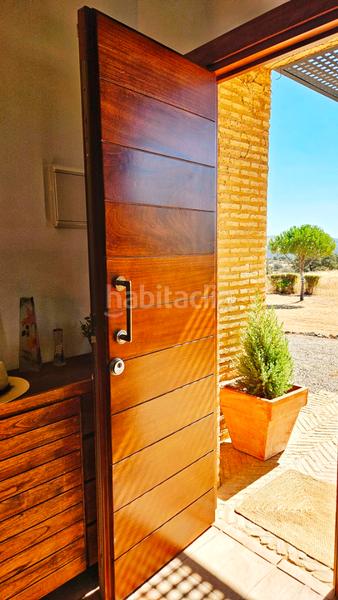 Foto f74aeb8e-36a0-4a5b-8e99-1dce9749a128. Xalet a carretera berrocal 2 a Madroño (El) Foto f74aeb8e-36a0-4a5b-8e99-1dce9749a128. Xalet a carretera berrocal 2 a Madroño (El)