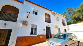 Casa adossada a Calle pablo picasso 1. Casa adosada para entrar en aroche Casa adossada a Calle pablo picasso 1. Casa adosada para entrar en aroche
