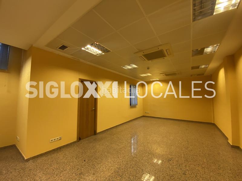 Foto 548b6235-da35-43d2-bd7e-31c4f6c30a1e. Local comercial a Centre Cornellà de Llobregat Foto 548b6235-da35-43d2-bd7e-31c4f6c30a1e. Local comercial a Centre Cornellà de Llobregat