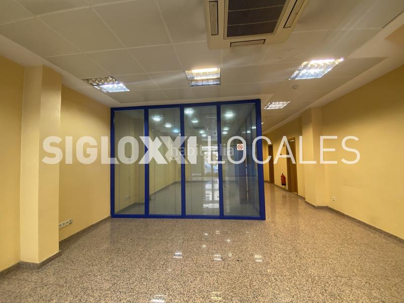 Foto ba12383c-3f85-415a-a979-1d560a0db2e7. Local comercial a Centre Cornellà de Llobregat Foto ba12383c-3f85-415a-a979-1d560a0db2e7. Local comercial a Centre Cornellà de Llobregat