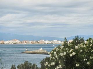 Apartament a Puig Rom-Canyelles-Almadrava Apartament a Puig Rom-Canyelles-Almadrava
