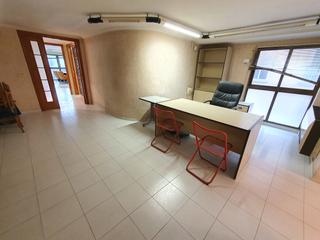 Lloguer Oficina a Carrer de sant roc 43. Entresuelo de oficinas en alquiler en castellón: zona calle san Lloguer Oficina a Carrer de sant roc 43. Entresuelo de oficinas en alquiler en castellón: zona calle san