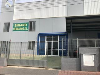 Affitto Capannone industriale in Nueva Torrevieja-Aguas Nuevas. Se alquila nave industrial Affitto Capannone industriale in Nueva Torrevieja-Aguas Nuevas. Se alquila nave industrial