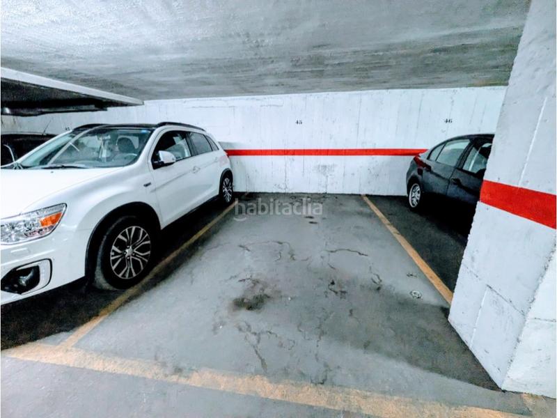 Foto efd43d68-6a2b-4807-a30b-11a5293f05ac. Parking voiture dans Ciudad Jardín - Zoco Córdoba Foto efd43d68-6a2b-4807-a30b-11a5293f05ac. Parking voiture dans Ciudad Jardín - Zoco Córdoba