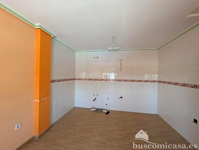 Foto fc511f5e-3a47-4f4a-a12d-b0941aefa14e. Casa adossada amb aparcament piscina a Bailén Foto fc511f5e-3a47-4f4a-a12d-b0941aefa14e. Casa adossada amb aparcament piscina a Bailén