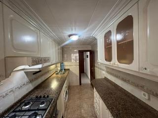 Miete Appartement  Calle del economista germán bernácer. Piso para alquilar larga duracion Miete Appartement  Calle del economista germán bernácer. Piso para alquilar larga duracion