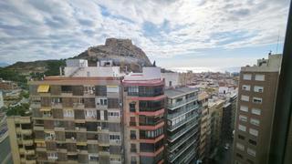 Flat  Avenida alfonso el sabio. Espectacular skyline en alfonso el sabio con vistas al mar y al Flat  Avenida alfonso el sabio. Espectacular skyline en alfonso el sabio con vistas al mar y al