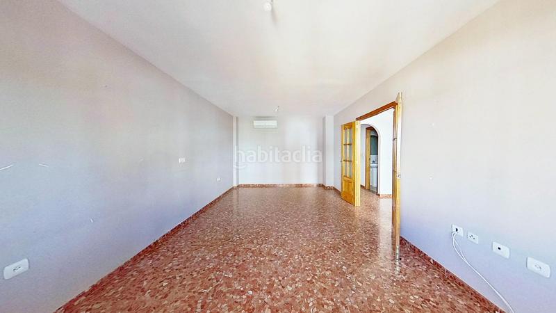 Foto ed1e828f-7a26-4936-91c1-311ea700515d. Casa a calle principado de asturias travesia b 4 a Motril Foto ed1e828f-7a26-4936-91c1-311ea700515d. Casa a calle principado de asturias travesia b 4 a Motril