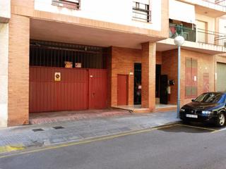 Lloguer Aparcament cotxe a Carrer de l'onze de setembre 11. Se alquilan (40€ + iva) y venden parkings Lloguer Aparcament cotxe a Carrer de l'onze de setembre 11. Se alquilan (40€ + iva) y venden parkings