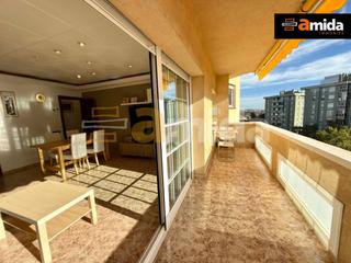 Piso en Concòrdia. Magnífico piso con balcón junto al eix macià. Piso en Concòrdia. Magnífico piso con balcón junto al eix macià.