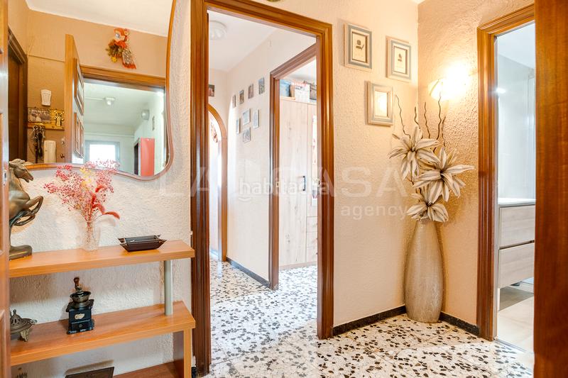 Foto ebe4ad57-0e9a-47a1-b3f7-00f3627c36c9. Appartement dans Sant Roc Badalona Foto ebe4ad57-0e9a-47a1-b3f7-00f3627c36c9. Appartement dans Sant Roc Badalona