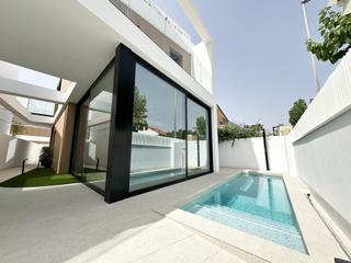 Chalet  Calle duque de ahumada. Moderna villa en torre de la horadada Chalet  Calle duque de ahumada. Moderna villa en torre de la horadada