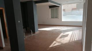 Miete Geschäftsraum Avinguda de beniopa. Local comercial en alquiler Miete Geschäftsraum Avinguda de beniopa. Local comercial en alquiler