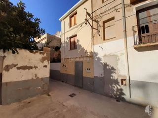 Casa adosada en Tortosa. Casa adosada con 3 habitaciones Casa adosada en Tortosa. Casa adosada con 3 habitaciones