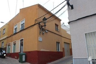 Reihenhaus in Yecla. Casa adosada con 3 habitaciones Reihenhaus in Yecla. Casa adosada con 3 habitaciones