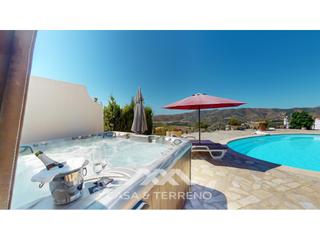 Local Comercial N/a. Se vende villa, iznate, málaga, andalucía Local Comercial N/a. Se vende villa, iznate, málaga, andalucía
