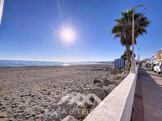 Apartament  N/a. Se vende piso en primera línea de playa totalmente reformado! Apartament  N/a. Se vende piso en primera línea de playa totalmente reformado!