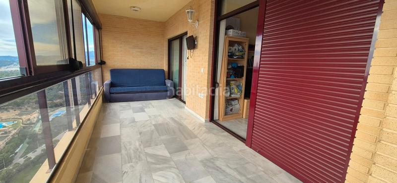 Foto 3a42735a-dc76-42d5-9f82-33a6a94bbf48. Appartement dans calle presidente adolfo suárez 12 dans Benidorm Foto 3a42735a-dc76-42d5-9f82-33a6a94bbf48. Appartement dans calle presidente adolfo suárez 12 dans Benidorm