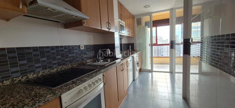 Foto c5902828-502e-49d1-b5a5-f567cf2491e8. Appartement dans calle presidente adolfo suárez 12 dans Benidorm Foto c5902828-502e-49d1-b5a5-f567cf2491e8. Appartement dans calle presidente adolfo suárez 12 dans Benidorm