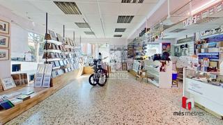 Rent Business premise in Centre Rent Business premise in Centre