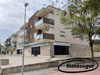 Car parking in Carrer castell de miravet 2. Parkings junto al mercadona Car parking in Carrer castell de miravet 2. Parkings junto al mercadona