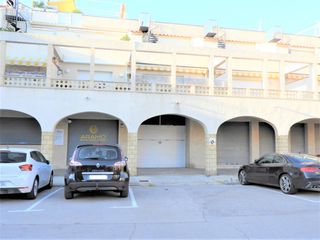 Parking coche Plaça boters. En centro barrio maritimo Parking coche Plaça boters. En centro barrio maritimo