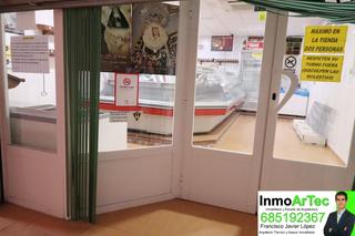 Local commercial à Gr-3401 47 Local commercial à Gr-3401 47