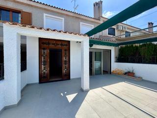 Semi detached house in Dolores Semi detached house in Dolores